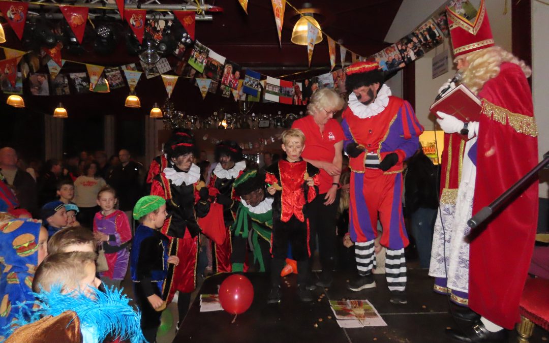 Sinterklaas op bezoek bij R.W.B.