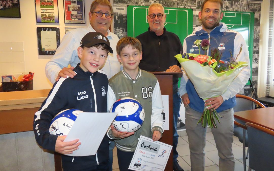 Jon van de Kamp uitgeroepen tot Man of the Match; Pupillen van de Week genieten mee met RWB-selectie.