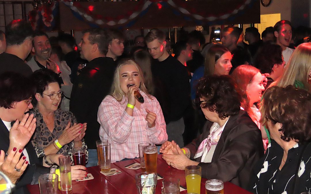 Gezellige tweede Hollandse Avond bij RWB trekt vol clubhuis.